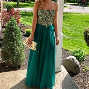 Prom dress worn once. Just dry cleaned. Like new.